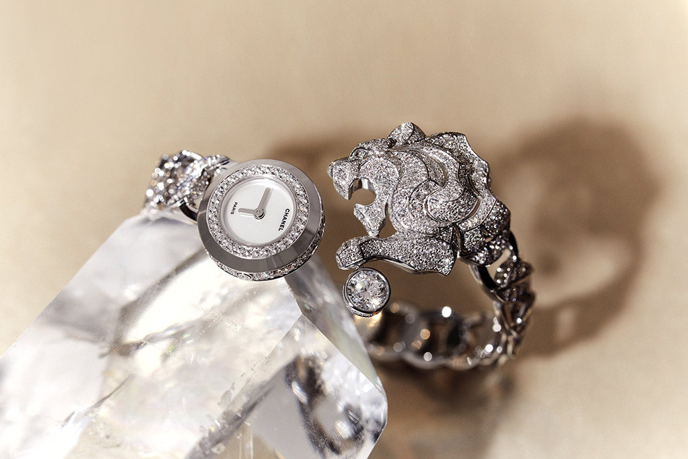 Часы Chanel