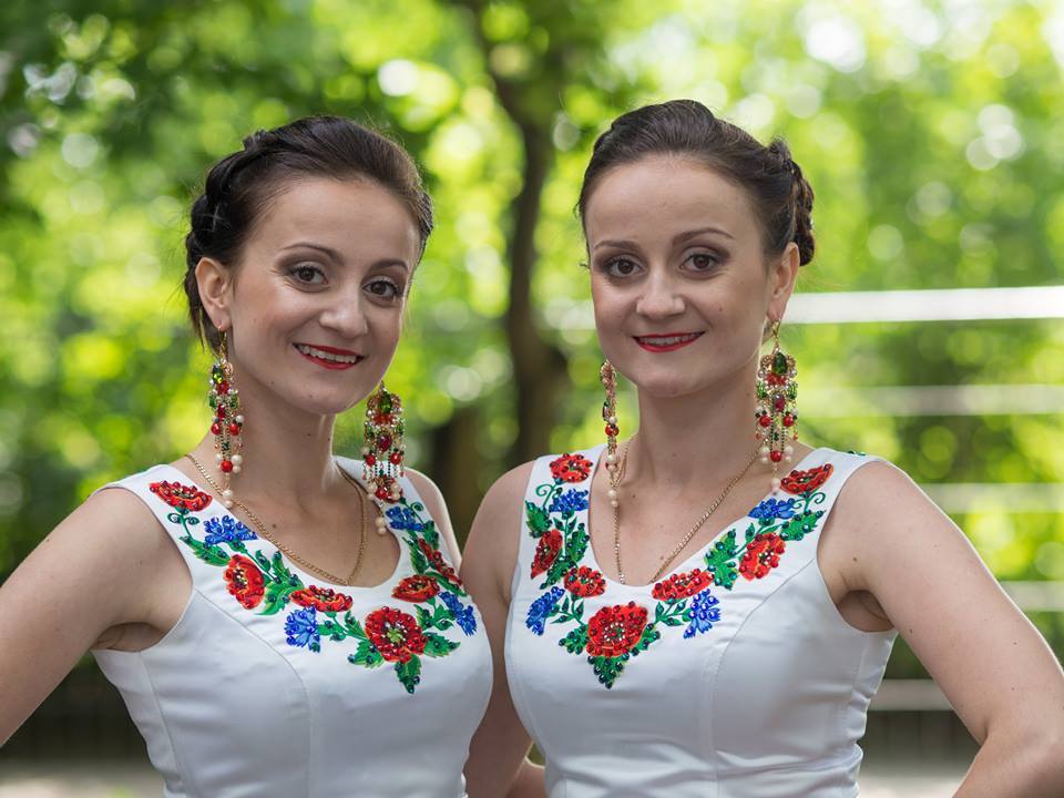 Короновані вродою