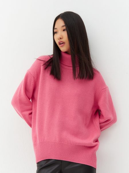 Бренд SOLO-U фото 2021 розовый свитер