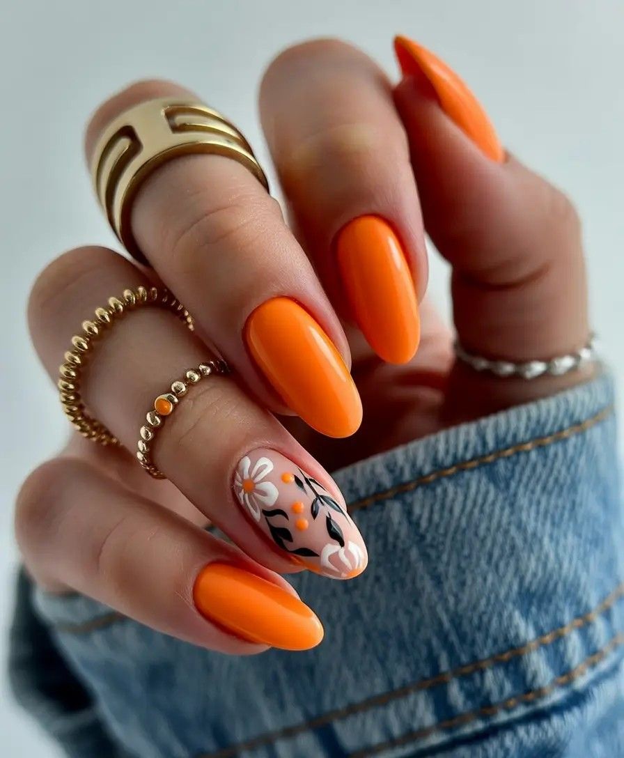 Оранжевый маникюр весна-лето 2026